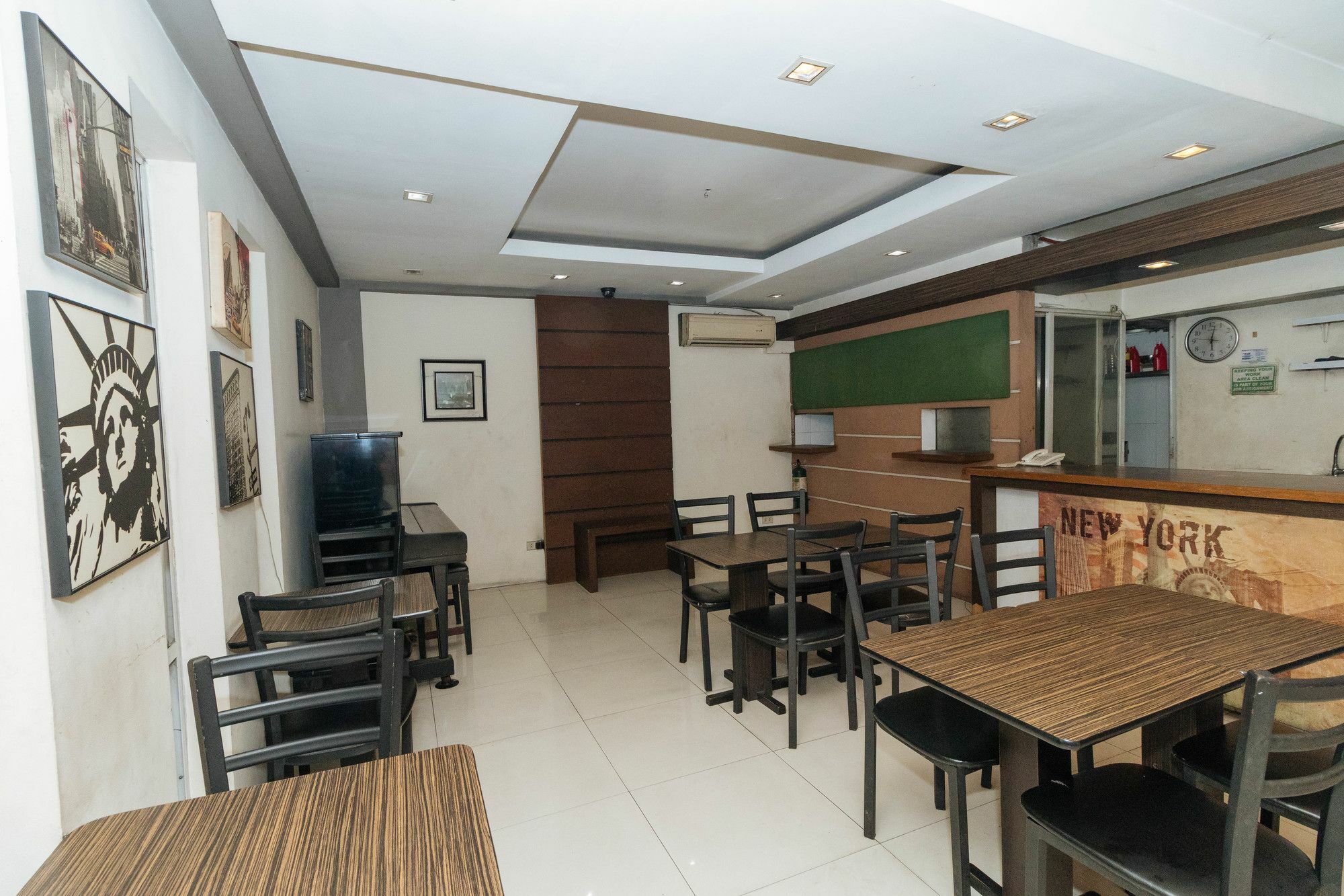 Reddoorz Near Quezon City Circle Exterior foto