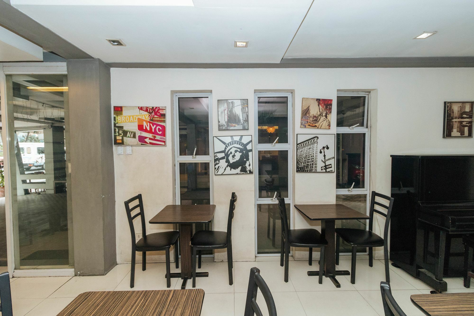 Reddoorz Near Quezon City Circle Exterior foto